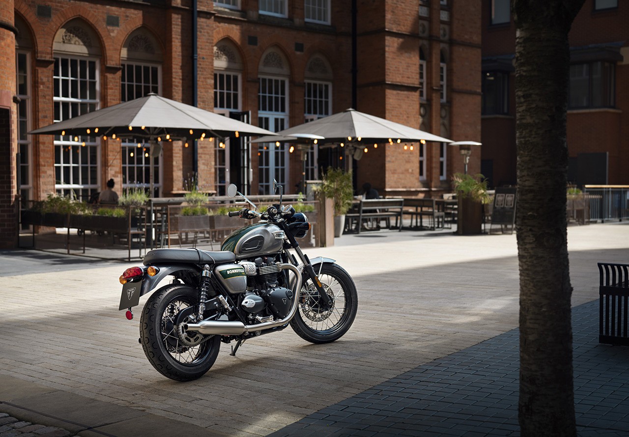 Triumph Gold Line Edition 2022