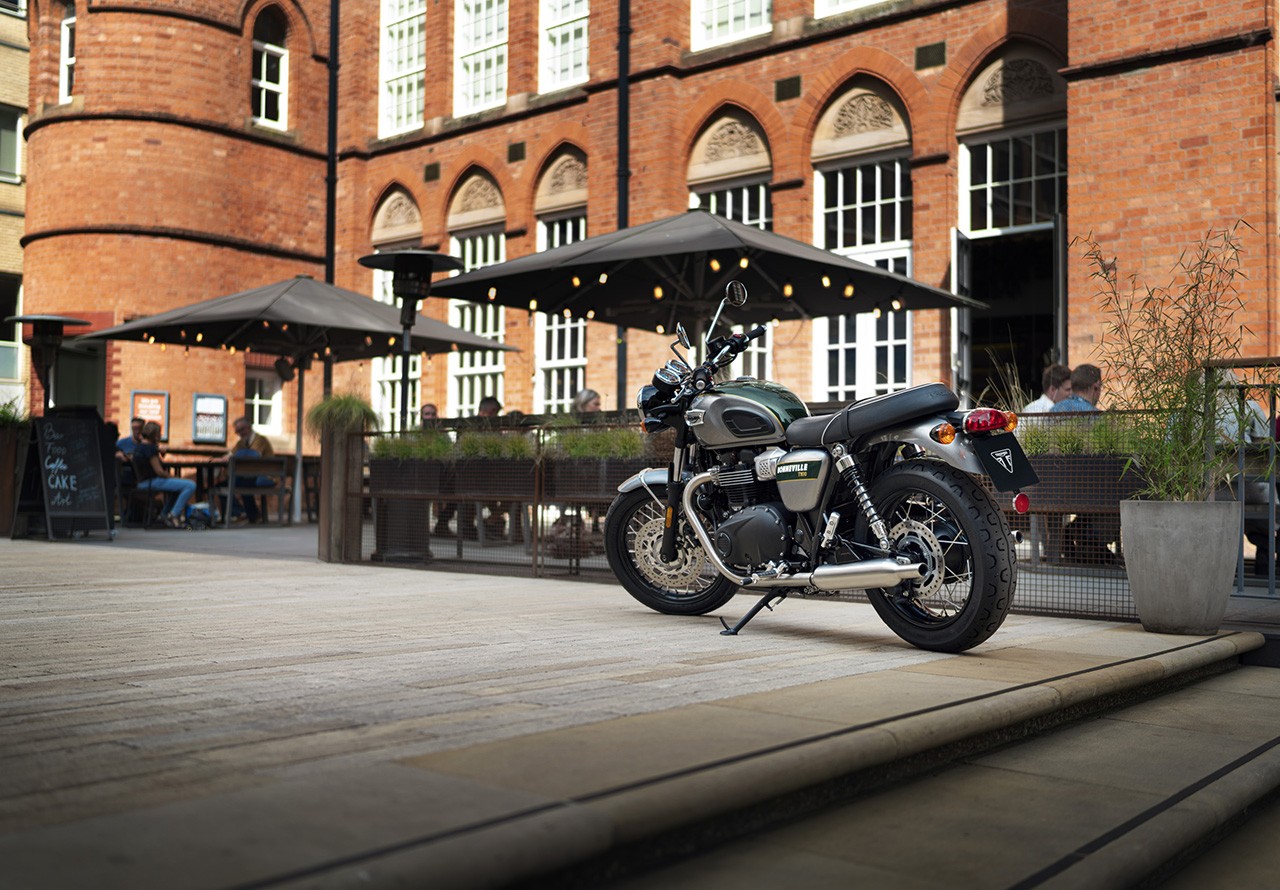 Triumph Gold Line Edition 2022