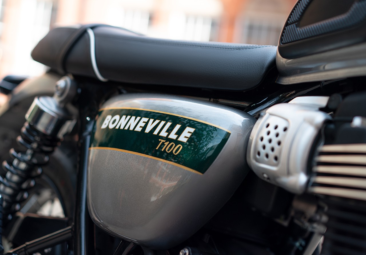 Triumph Gold Line Edition 2022