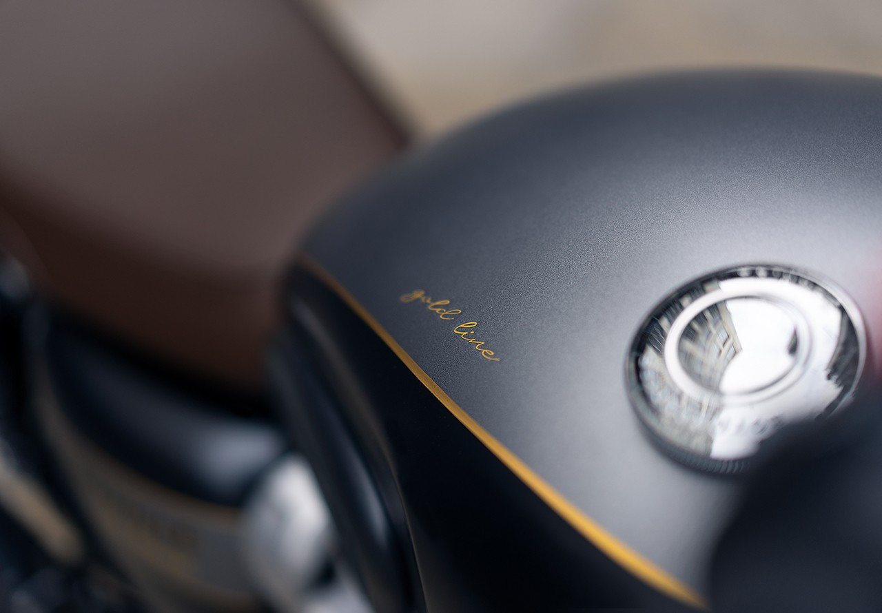 Triumph Gold Line Edition 2022