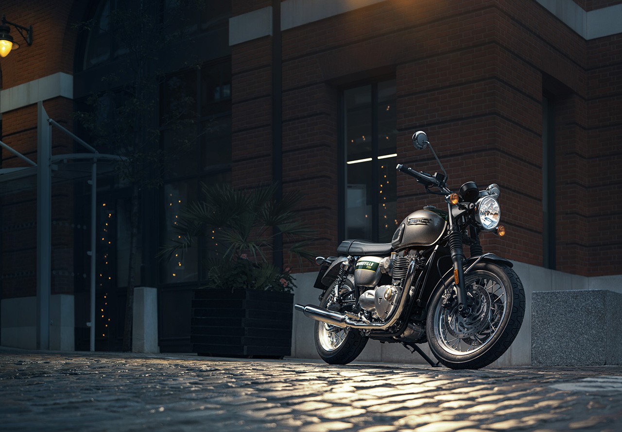 Triumph Gold Line Edition 2022