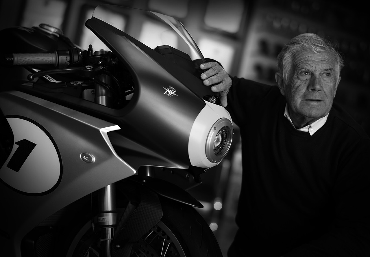 MV Agusta Superveloce Ago: le foto