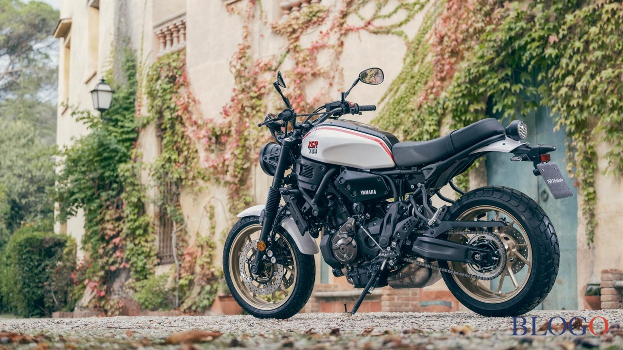 Yamaha XSR700 2022