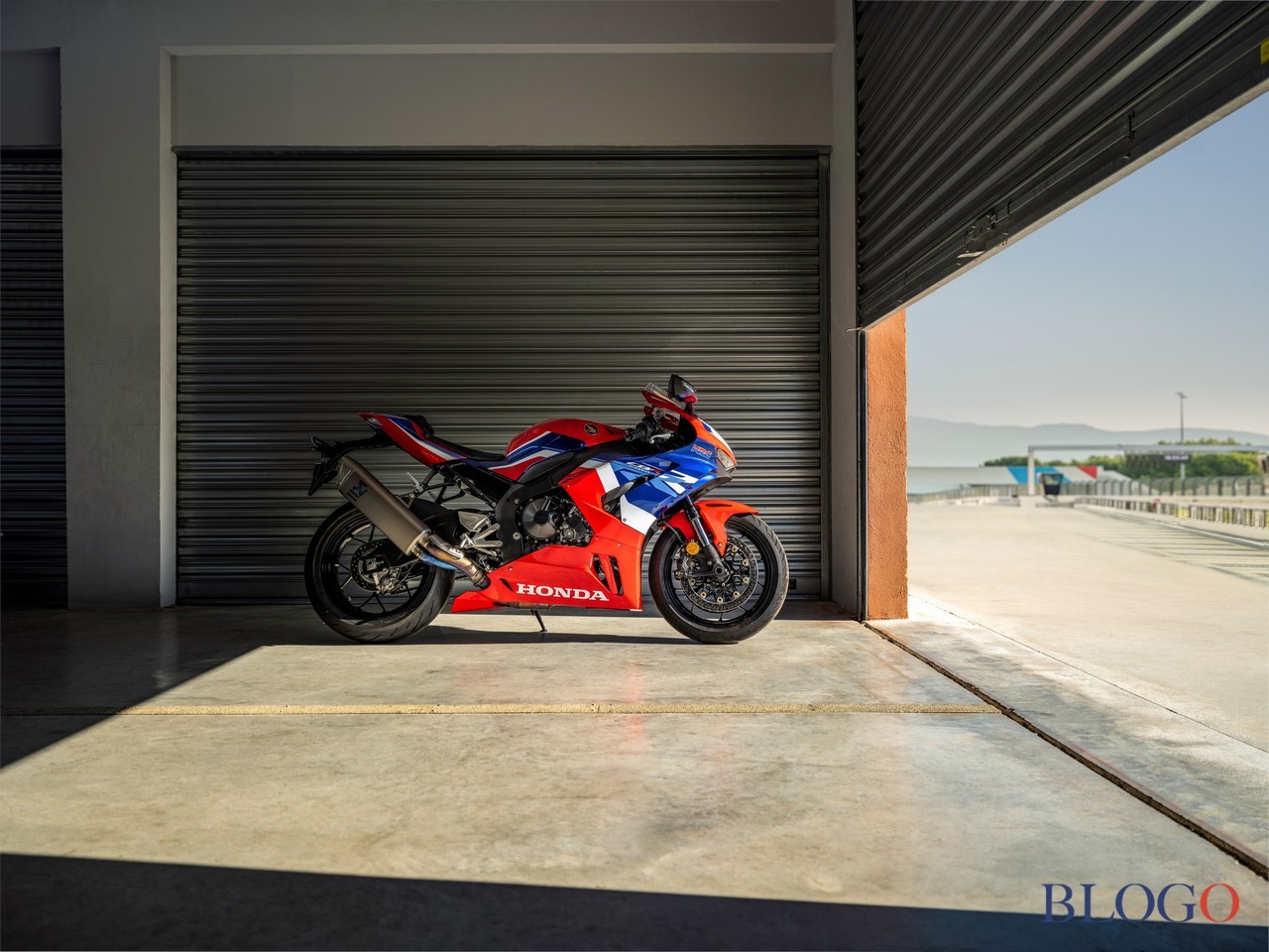 Honda CBR1000RR-R Fireblade 2022