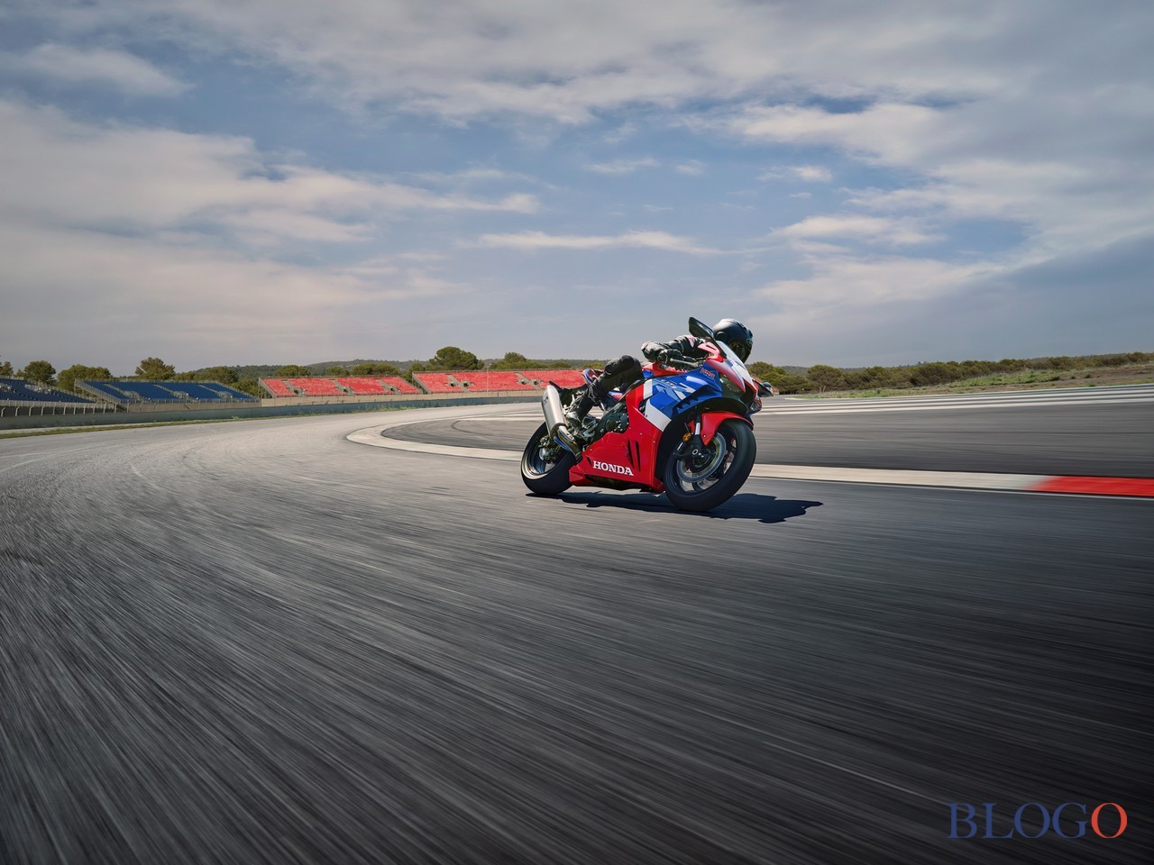Honda CBR1000RR-R Fireblade 2022