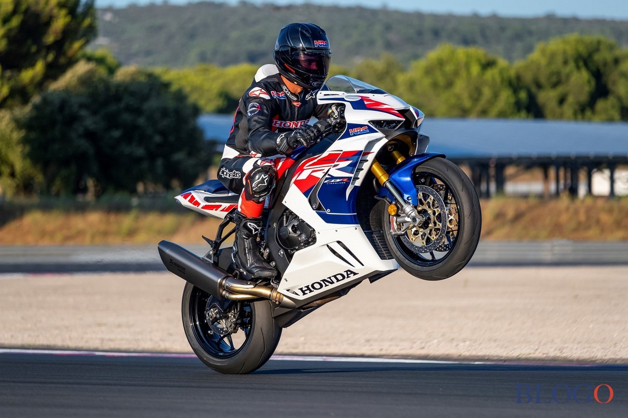 Honda CBR1000RR-R Fireblade SP 30° Anniversario
