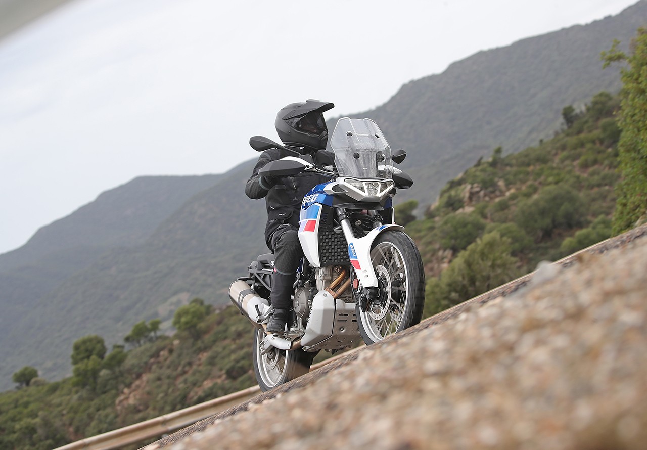 Aprilia Tuareg 660: le foto della prova