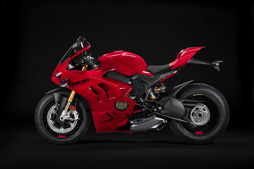 Ducati World Premiere 2022: svelata la nuova Panigale V4