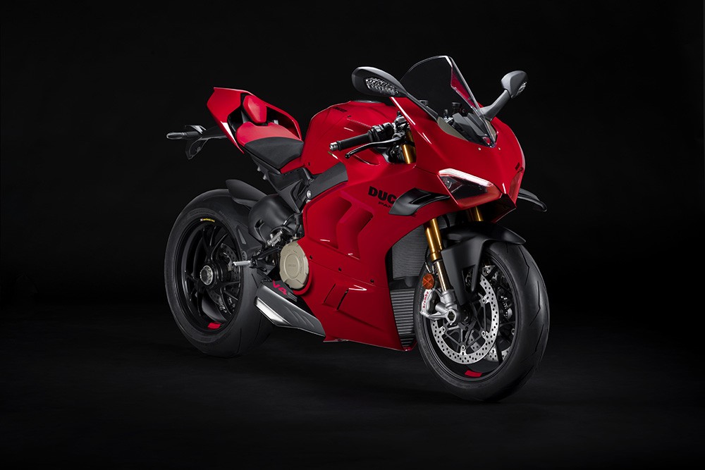 Ducati World Premiere 2022: svelata la nuova Panigale V4