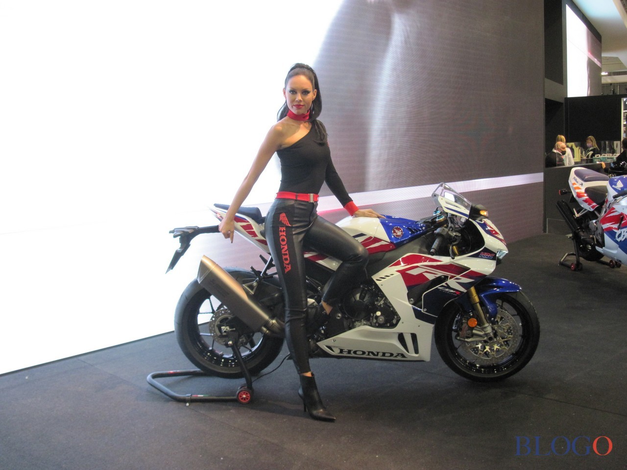 Honda CBR1000RR-R Fireblade 2022 Live @ EICMA 2021