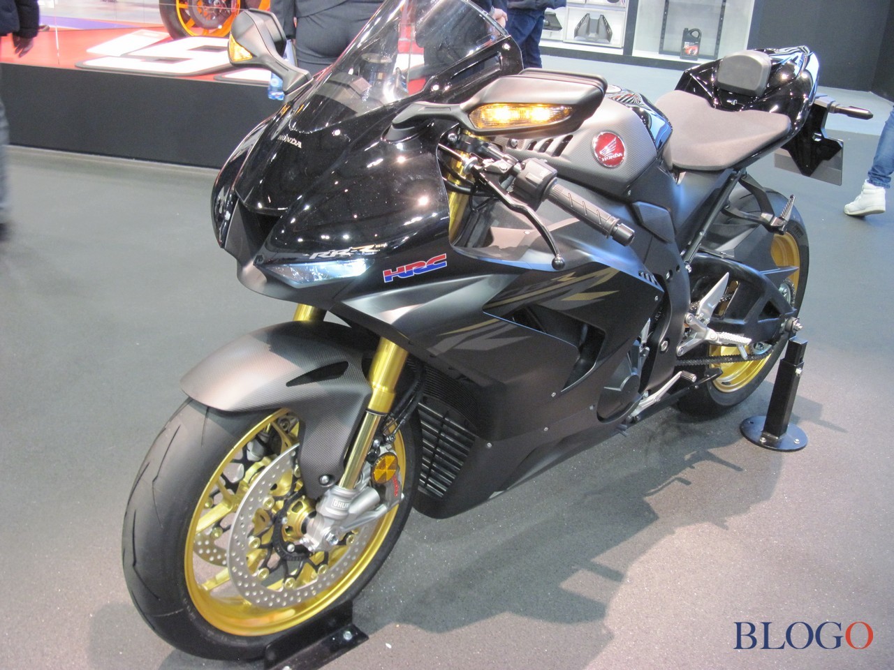 Honda CBR1000RR-R Fireblade 2022 Live @ EICMA 2021