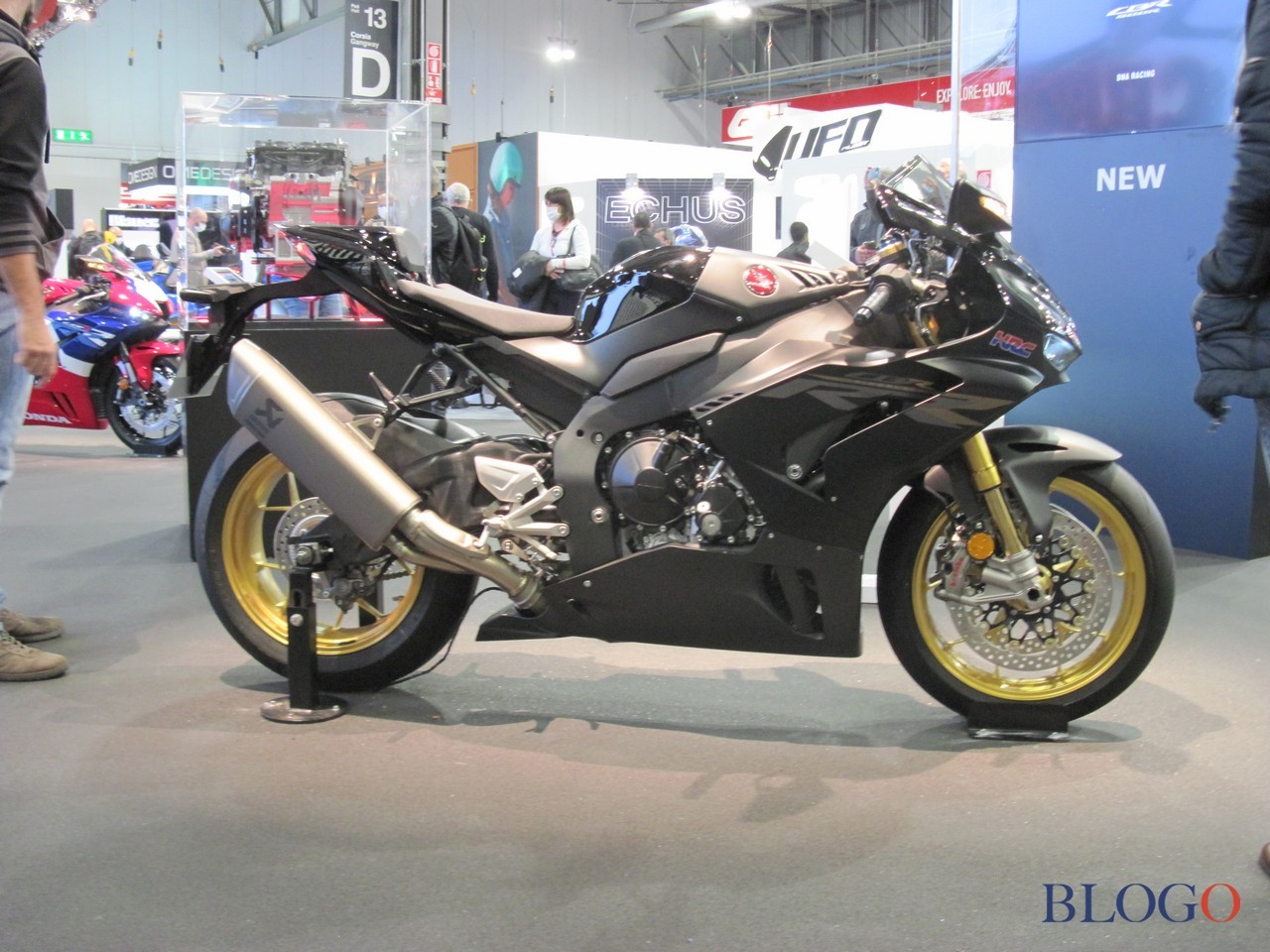 Honda CBR1000RR-R Fireblade 2022 Live @ EICMA 2021