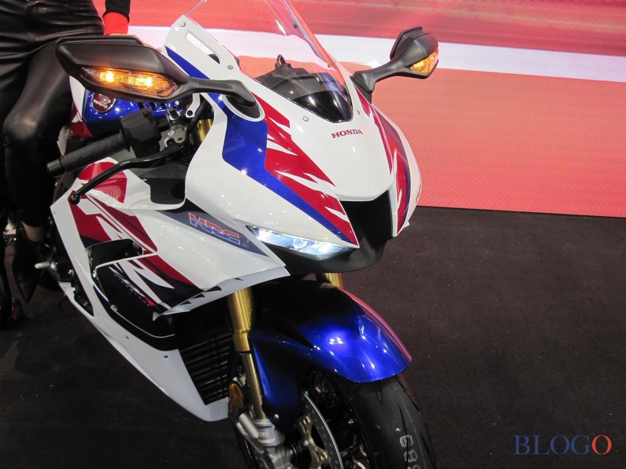 Honda CBR1000RR-R Fireblade 2022 Live @ EICMA 2021