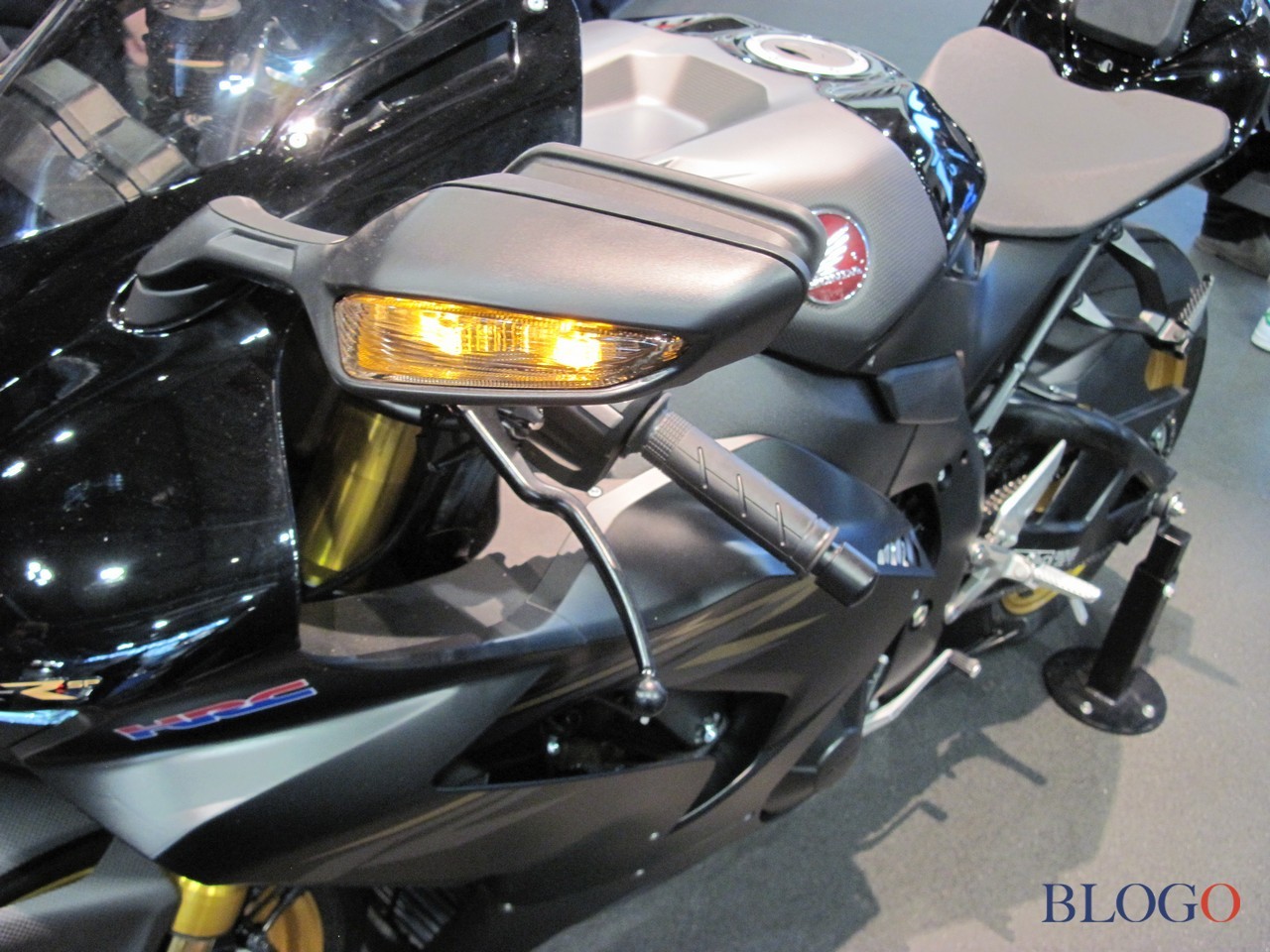 Honda CBR1000RR-R Fireblade 2022 Live @ EICMA 2021