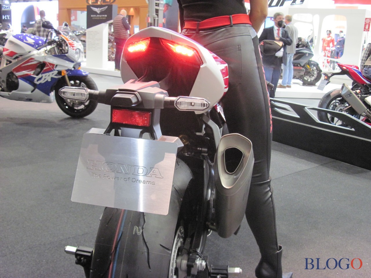 Honda CBR1000RR-R Fireblade 2022 Live @ EICMA 2021