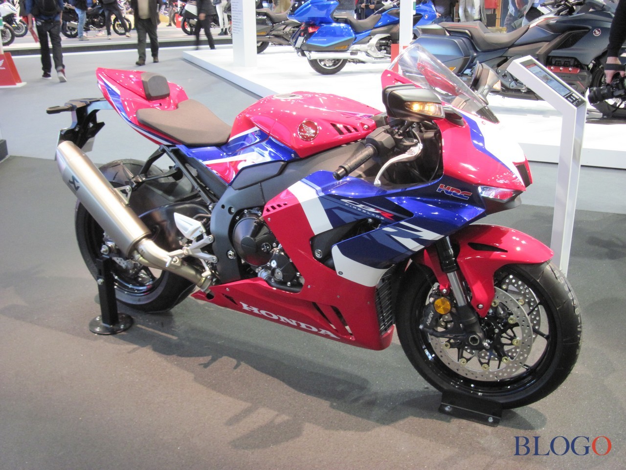 Honda CBR1000RR-R Fireblade 2022 Live @ EICMA 2021