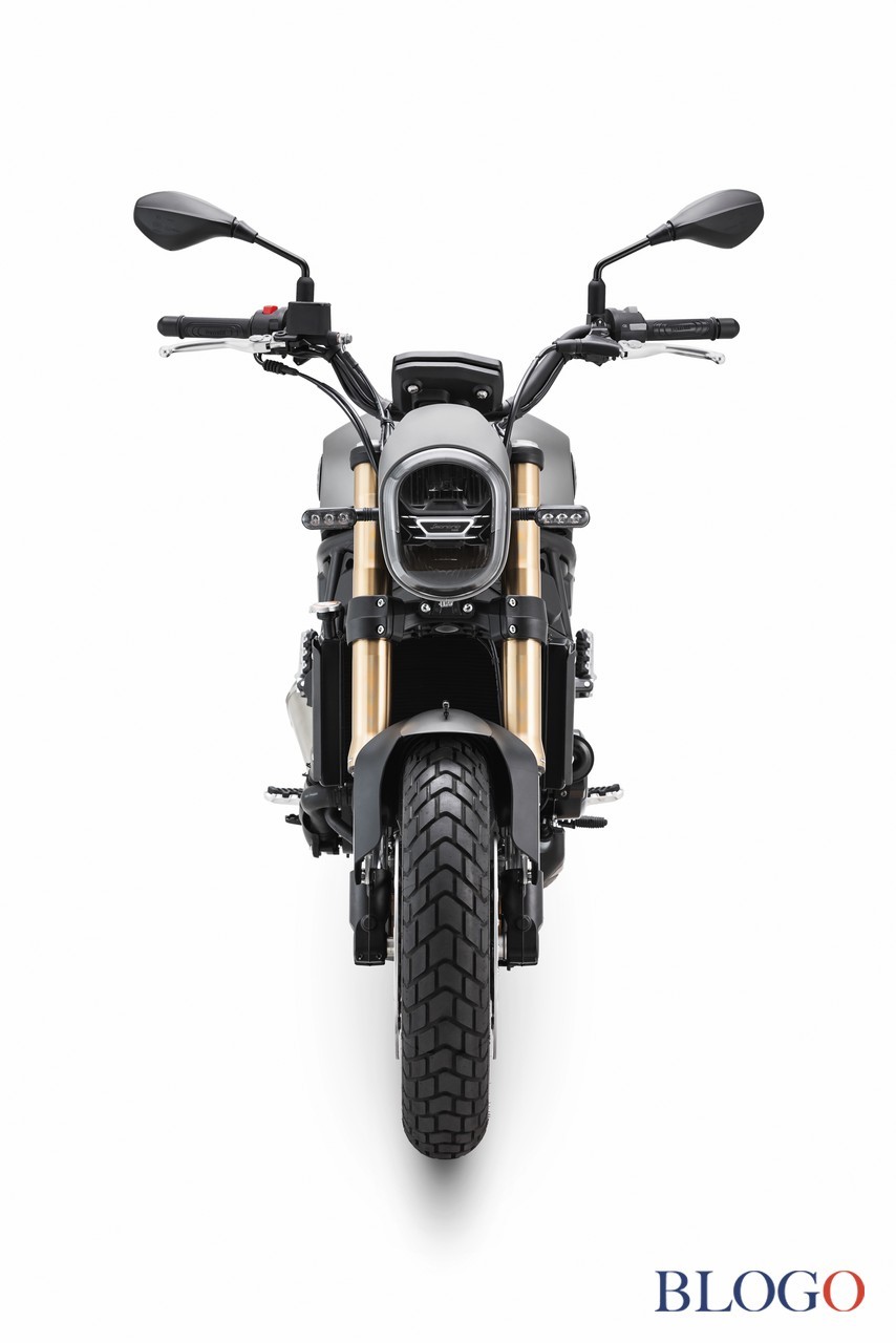Benelli Leoncino 800 2022