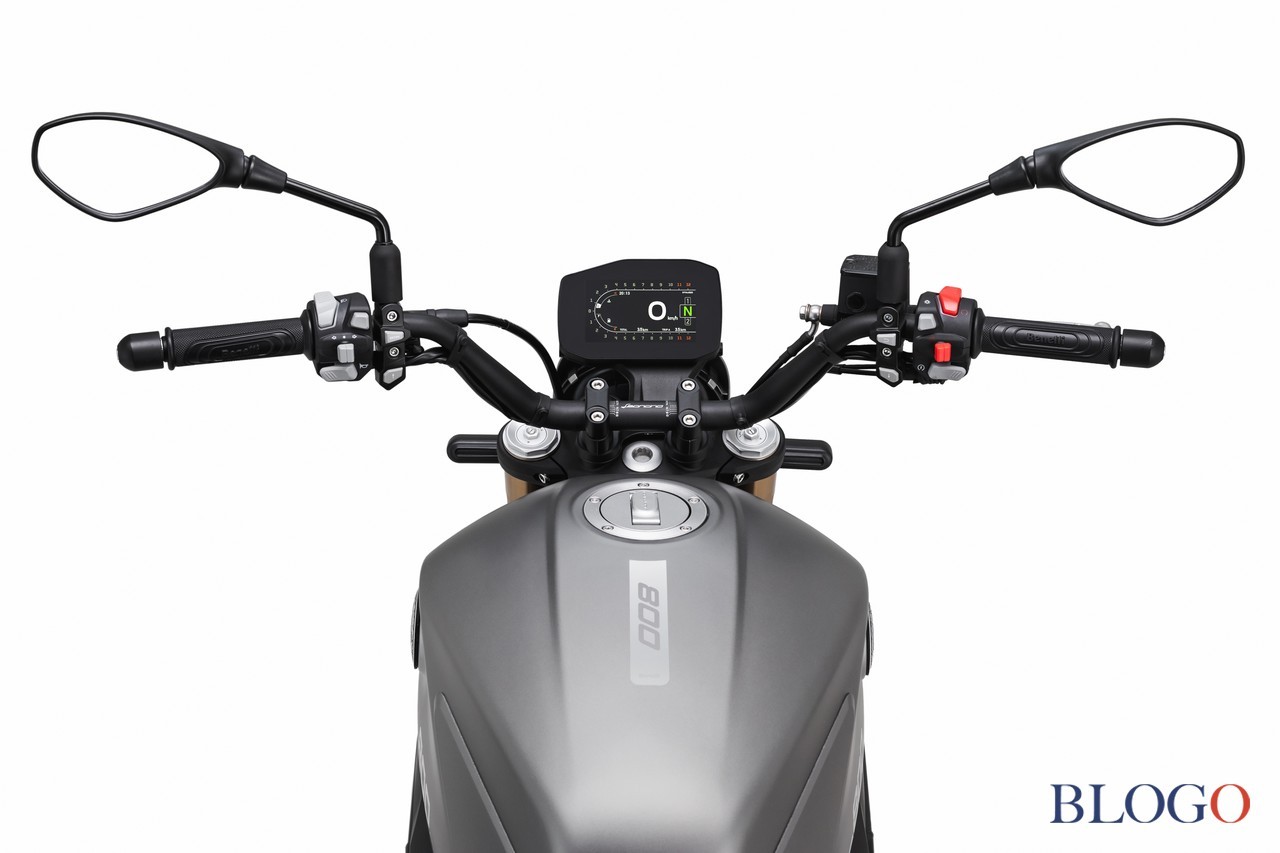 Benelli Leoncino 800 2022