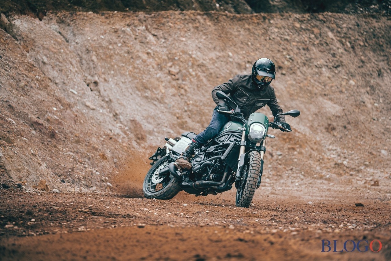 Benelli Leoncino 800 Trail 2022