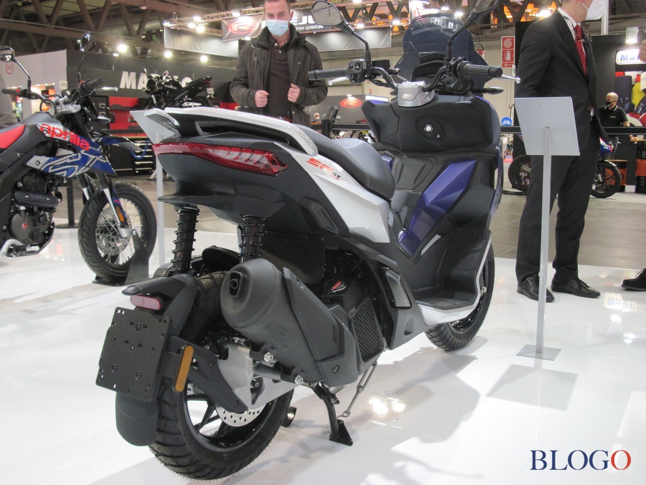 Aprilia SR GT | Live @ EICMA 2021