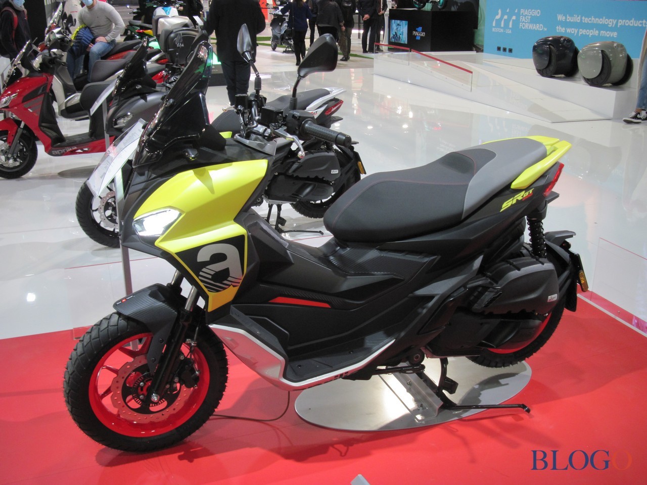 Aprilia SR GT | Live @ EICMA 2021