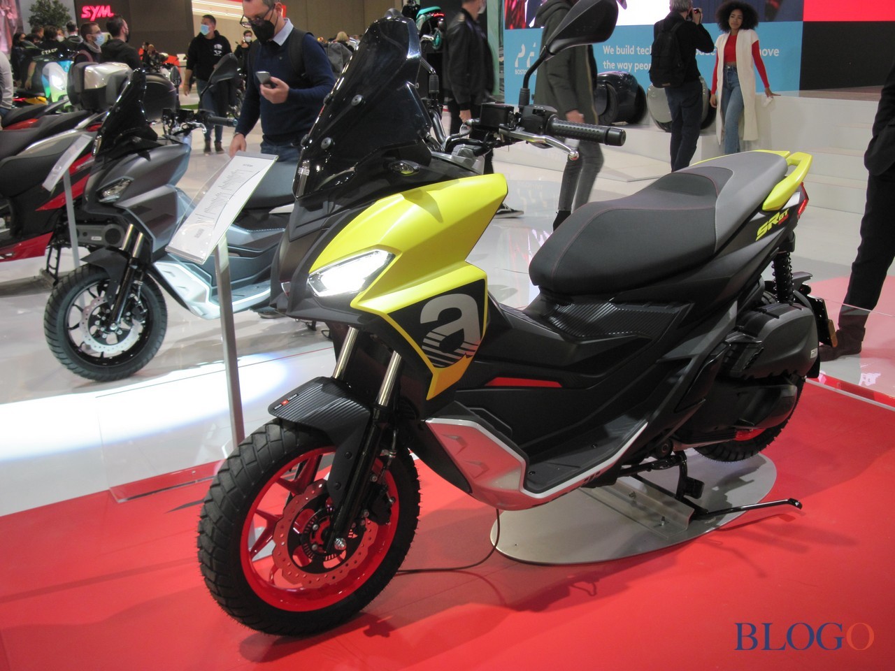 Aprilia SR GT | Live @ EICMA 2021