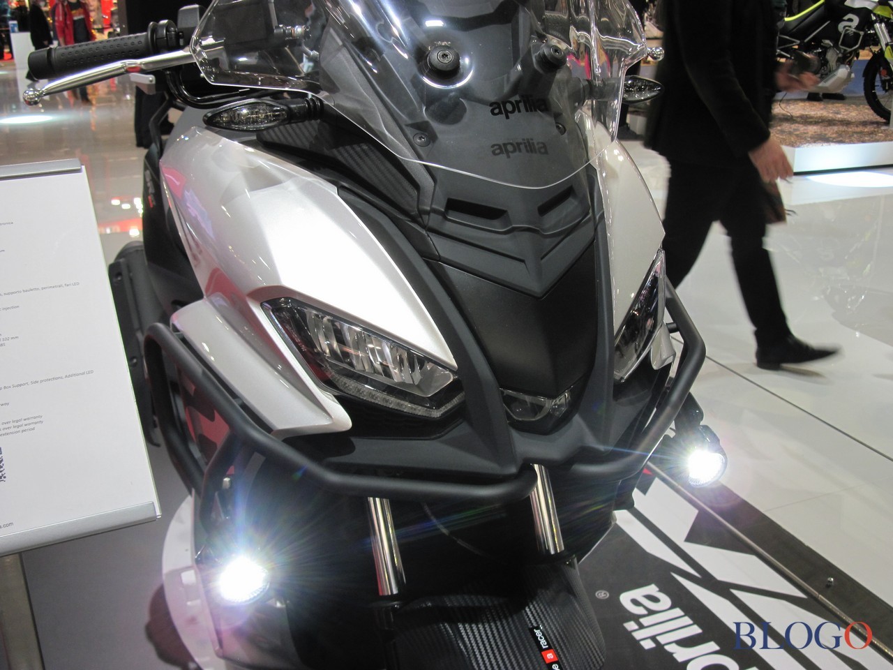 Aprilia SR GT | Live @ EICMA 2021