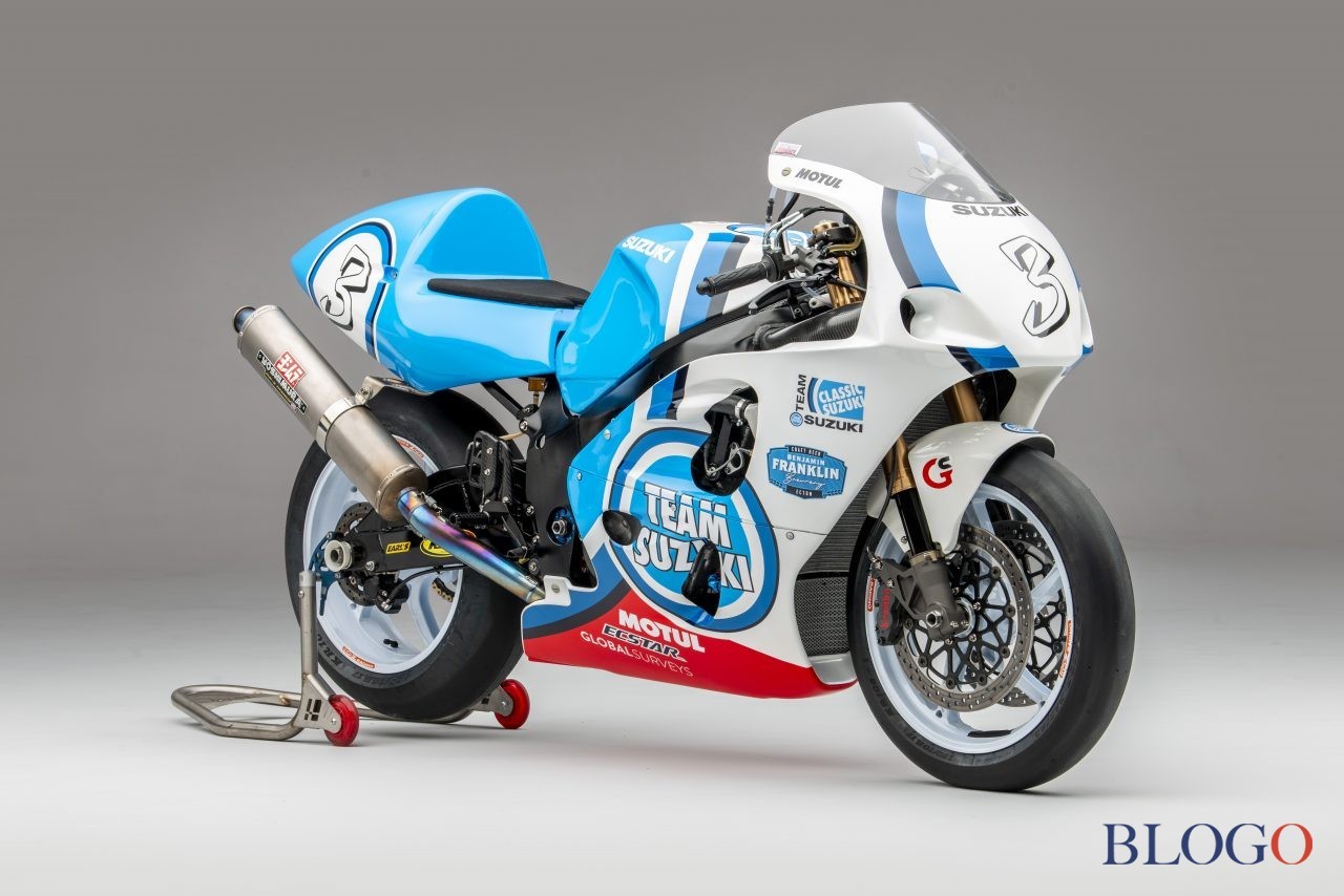 Team Classic Suzuki GSX-R750 SRAD Racer
