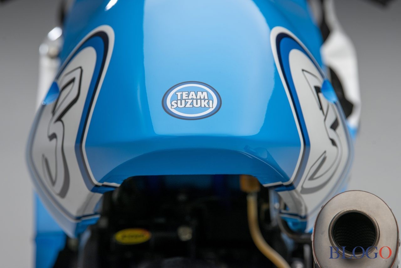 Team Classic Suzuki GSX-R750 SRAD Racer