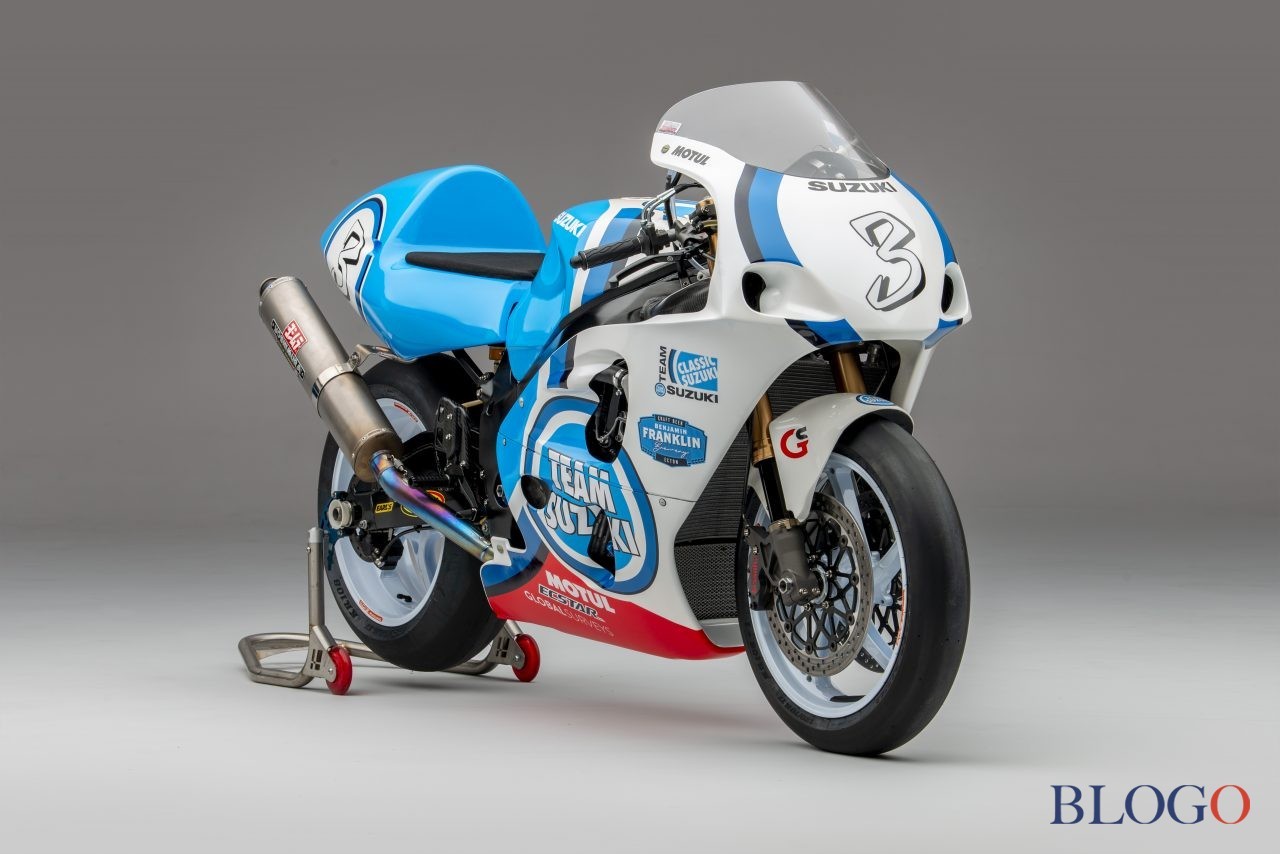 Team Classic Suzuki GSX-R750 SRAD Racer