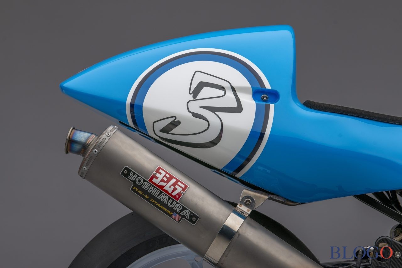 Team Classic Suzuki GSX-R750 SRAD Racer