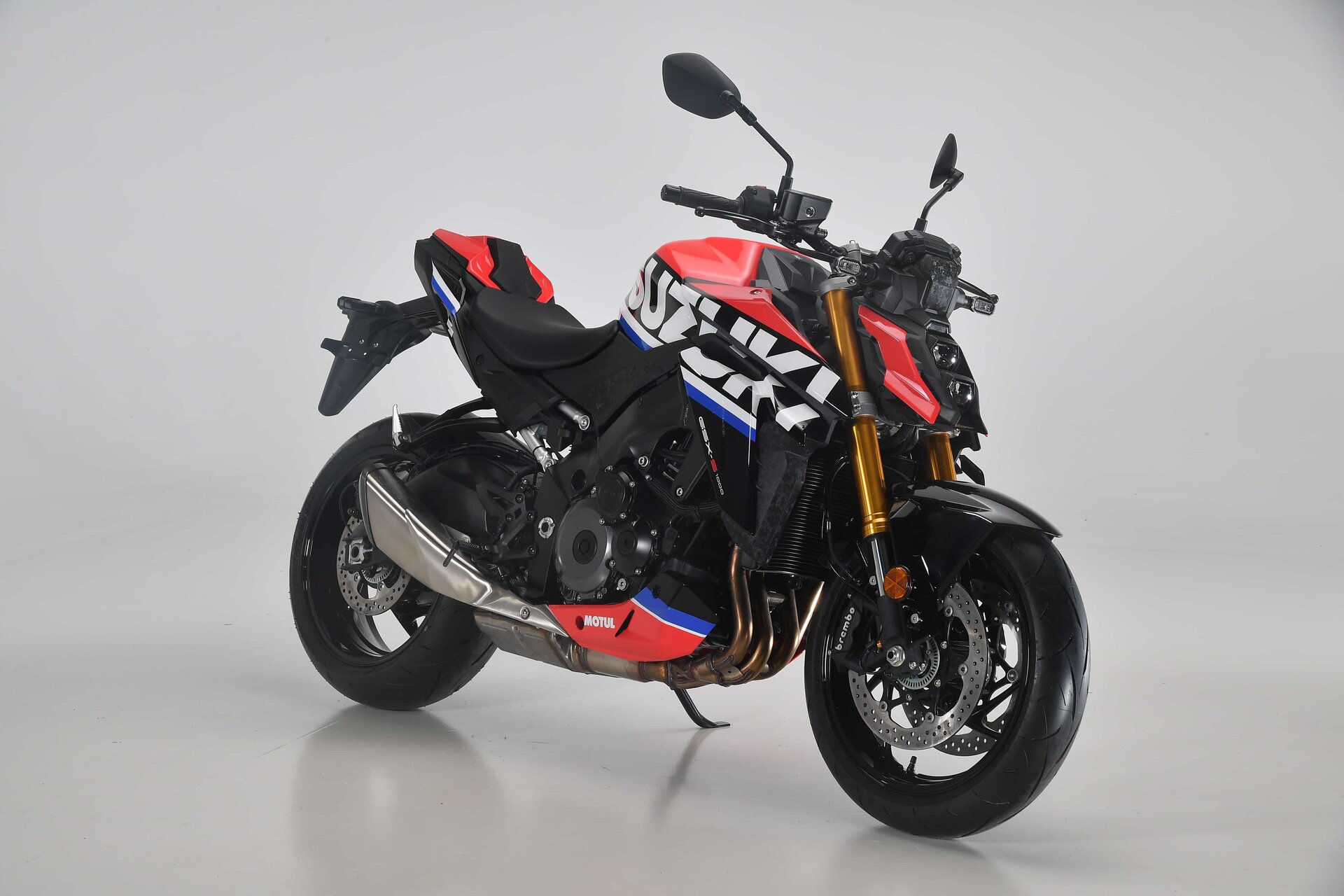 Eicma 2021, Suzuki svela le serie speciali GP Edition e Sert Edition