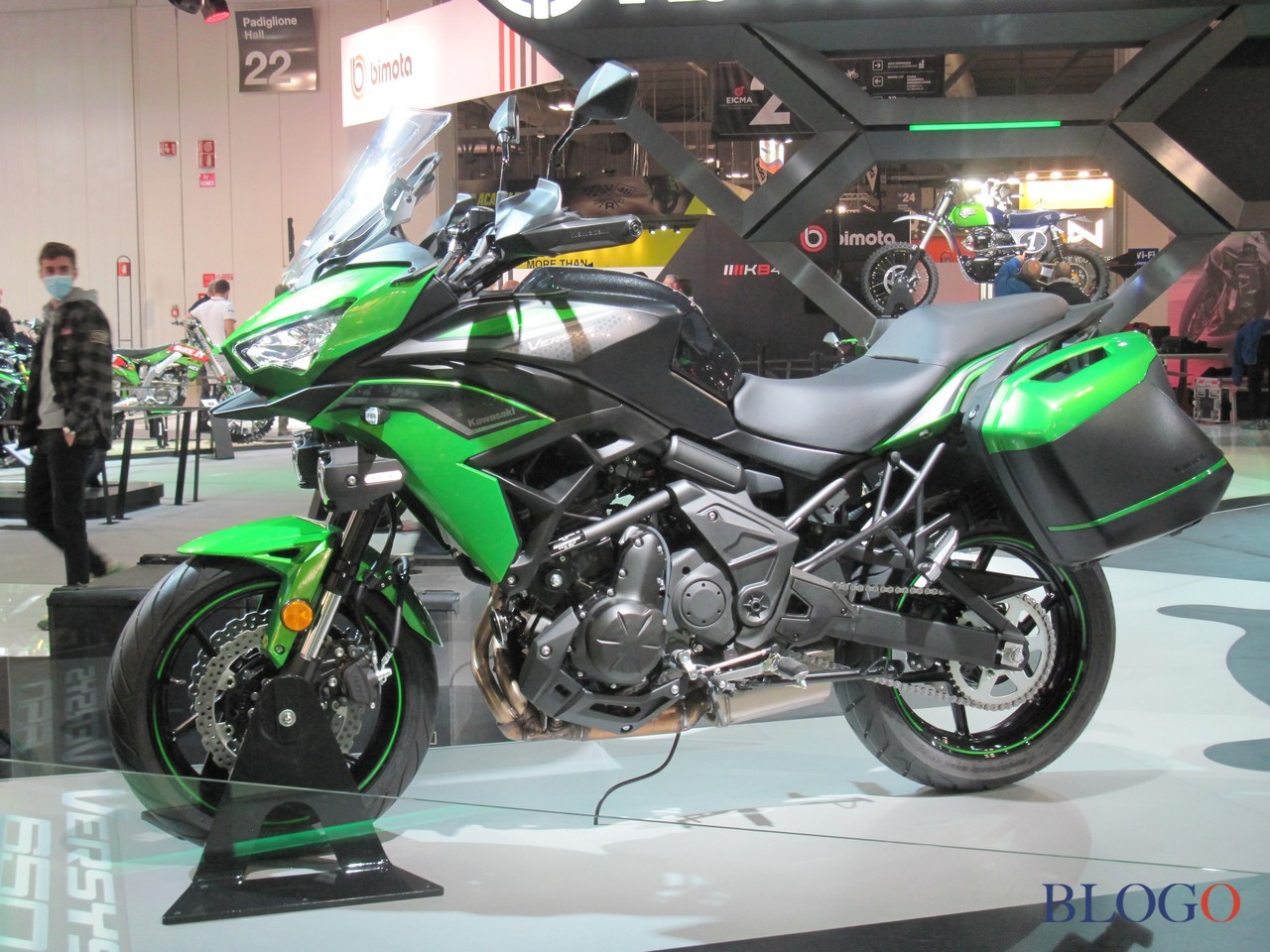 Kawasaki Versys 650 2022 | Live @ EICMA 2021