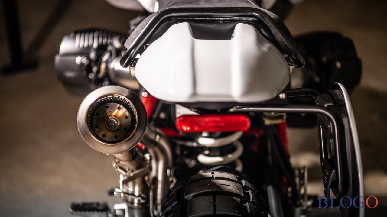 BMW R nineT "Paris-Dakar" | VTR Customs