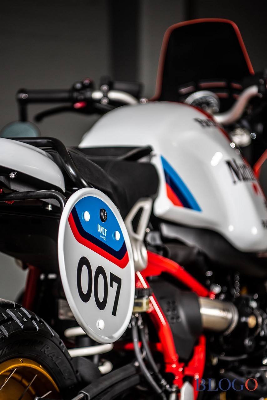 BMW R nineT "Paris-Dakar" | VTR Customs