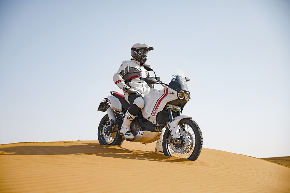Ducati World Premiere 2022: svelata la DesertX