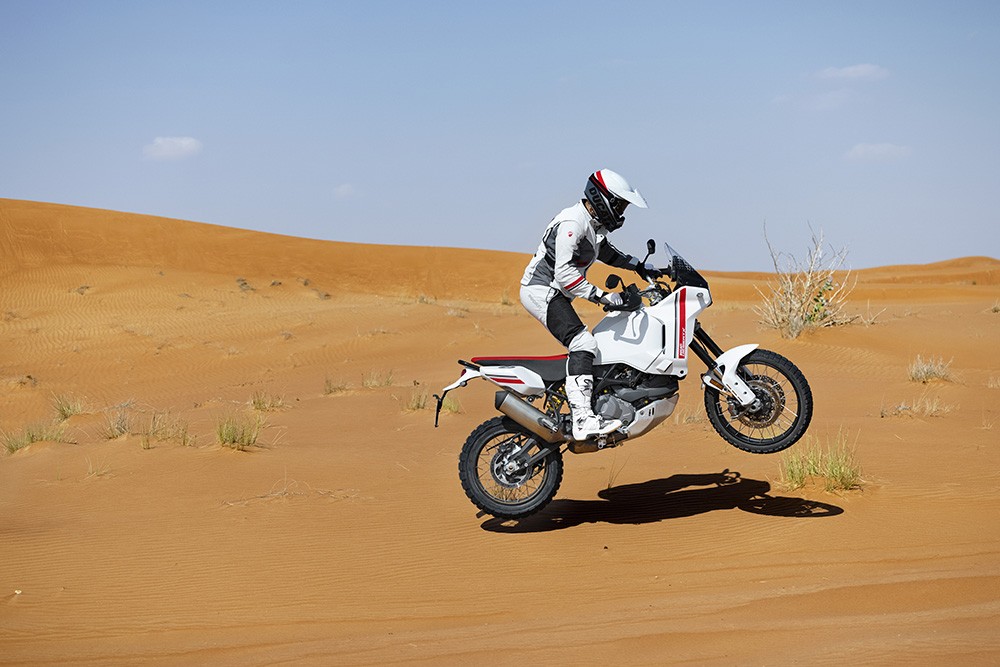 Ducati World Premiere 2022: svelata la DesertX