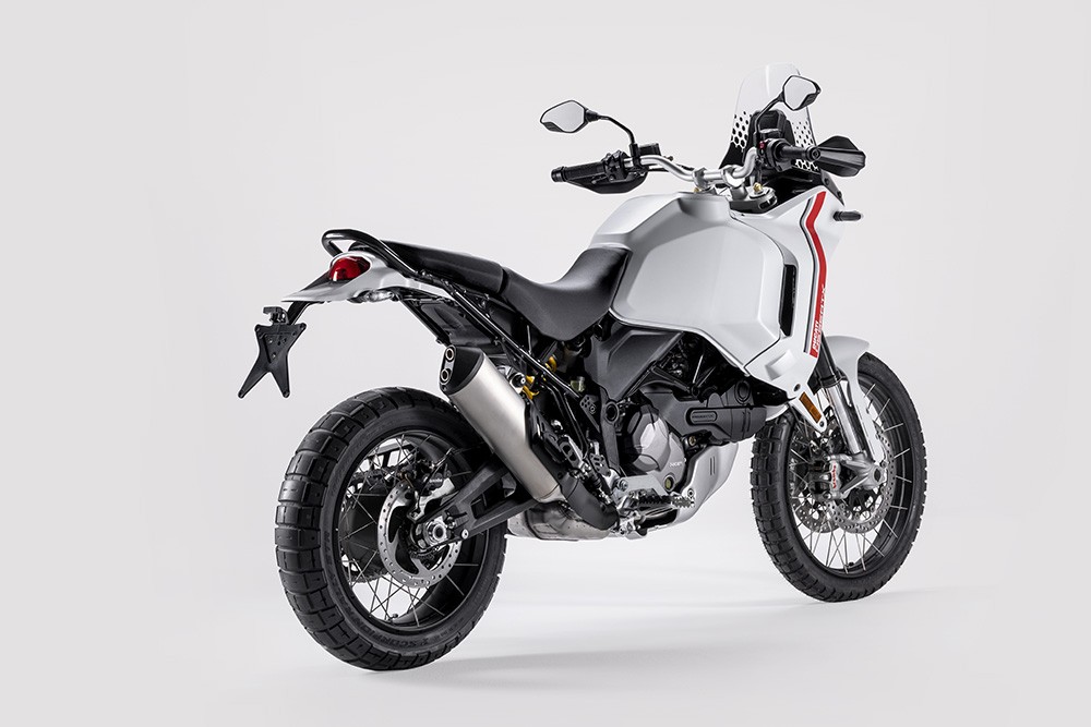 Ducati World Premiere 2022: svelata la DesertX