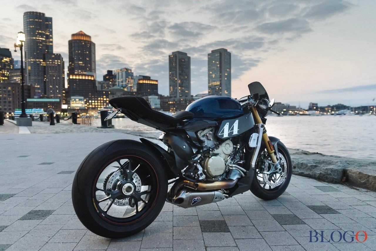 Ducati Panigale 1199 S "Cafe Racer" | Singular Rides