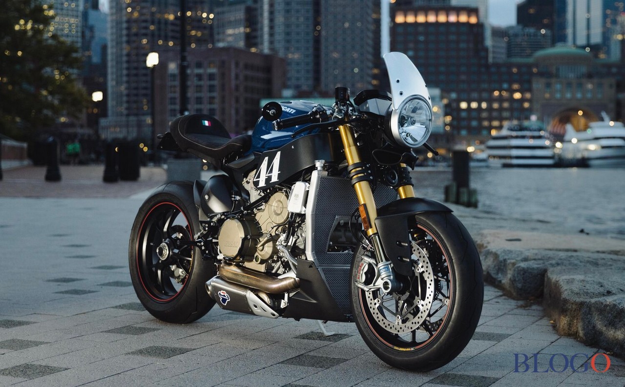 Ducati Panigale 1199 S "Cafe Racer" | Singular Rides
