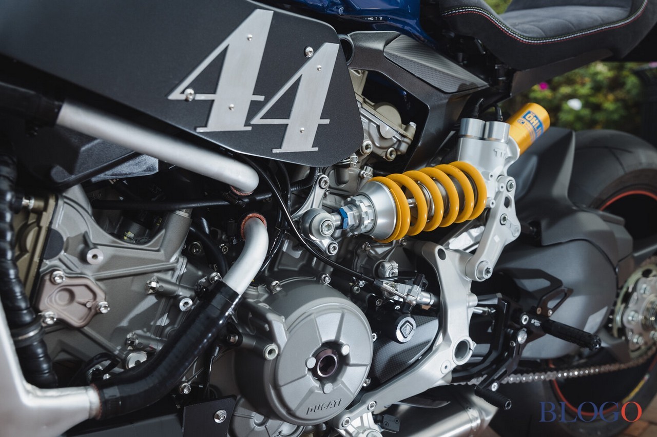 Ducati Panigale 1199 S "Cafe Racer" | Singular Rides