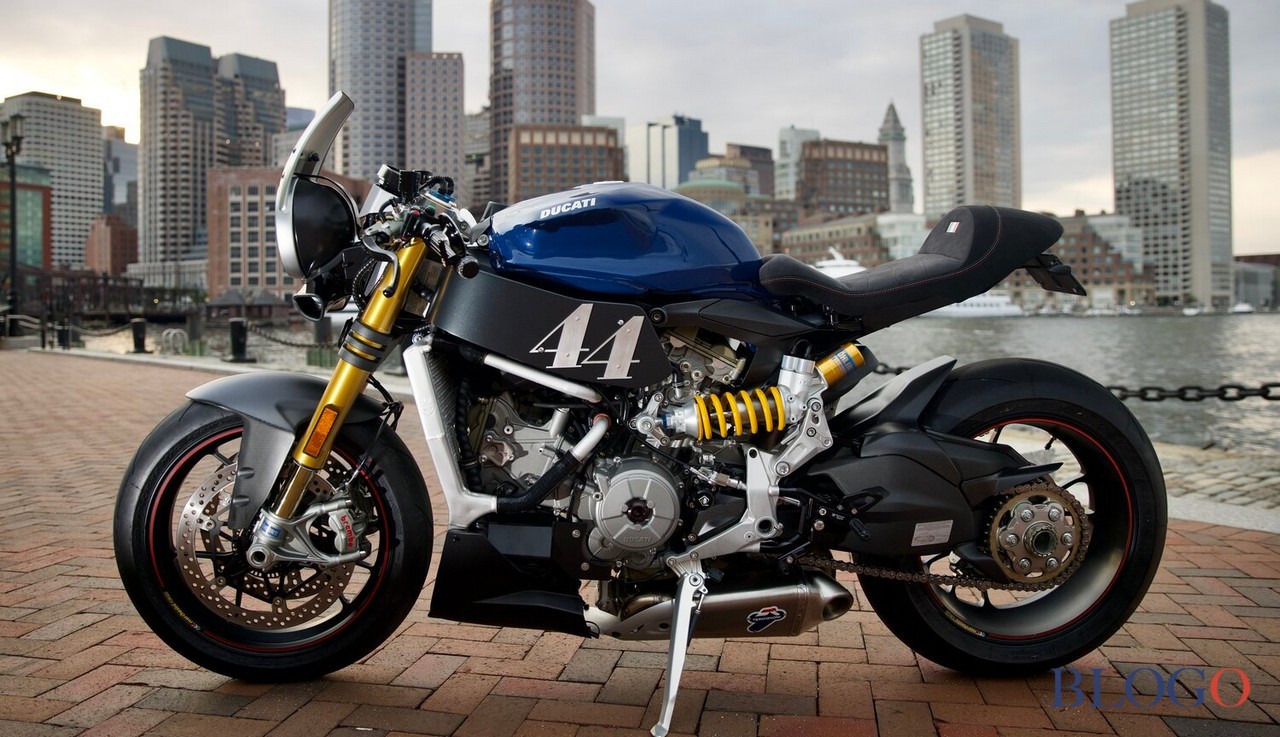 Ducati Panigale 1199 S "Cafe Racer" | Singular Rides