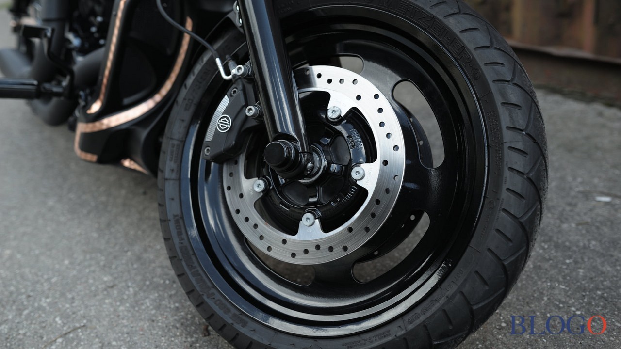 Harley-Davidson V-Rod "Night Rod" | Tommy&amp;Sons