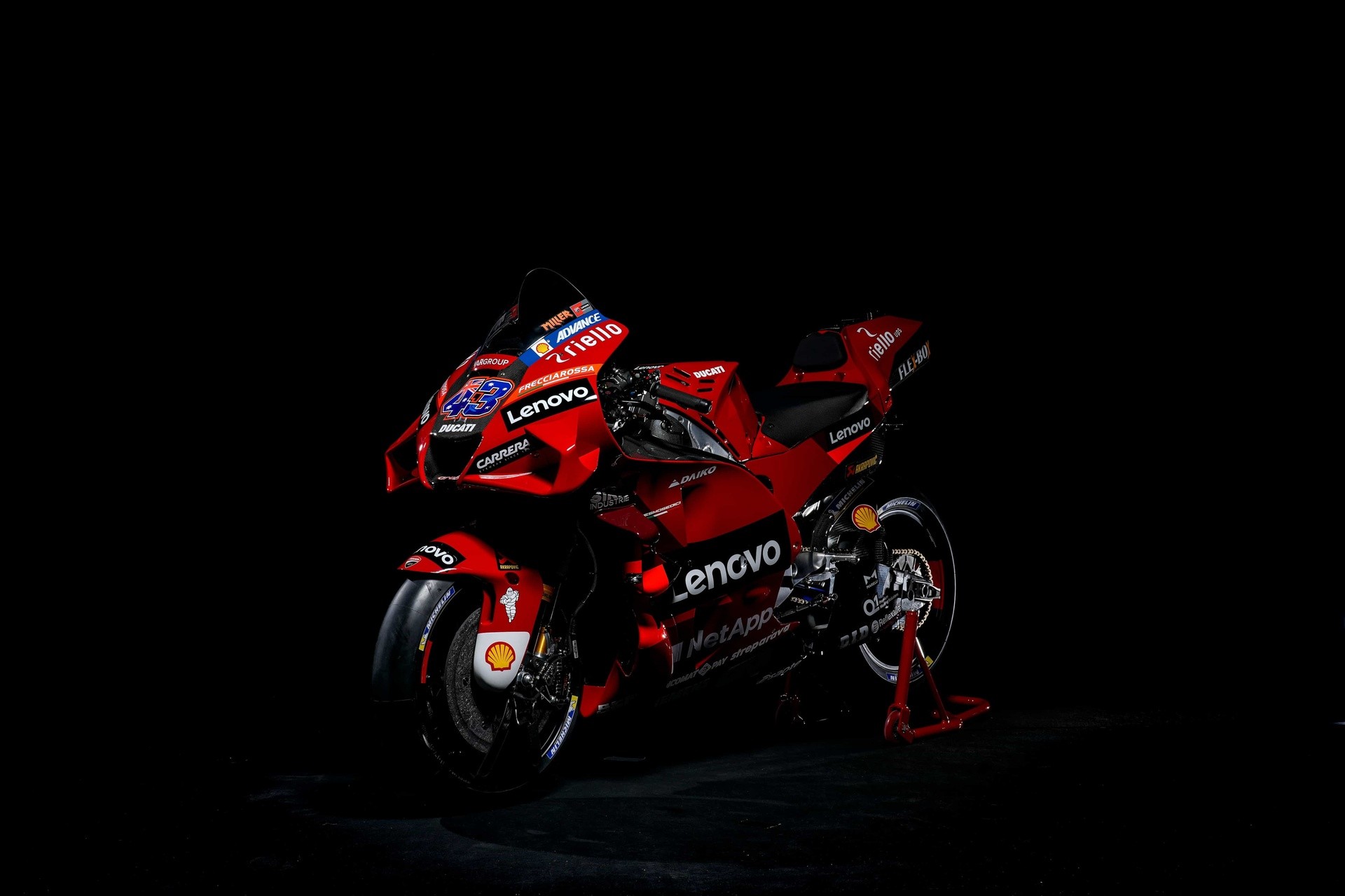 MotoGP, Ducati svela il team Lenovo 2022