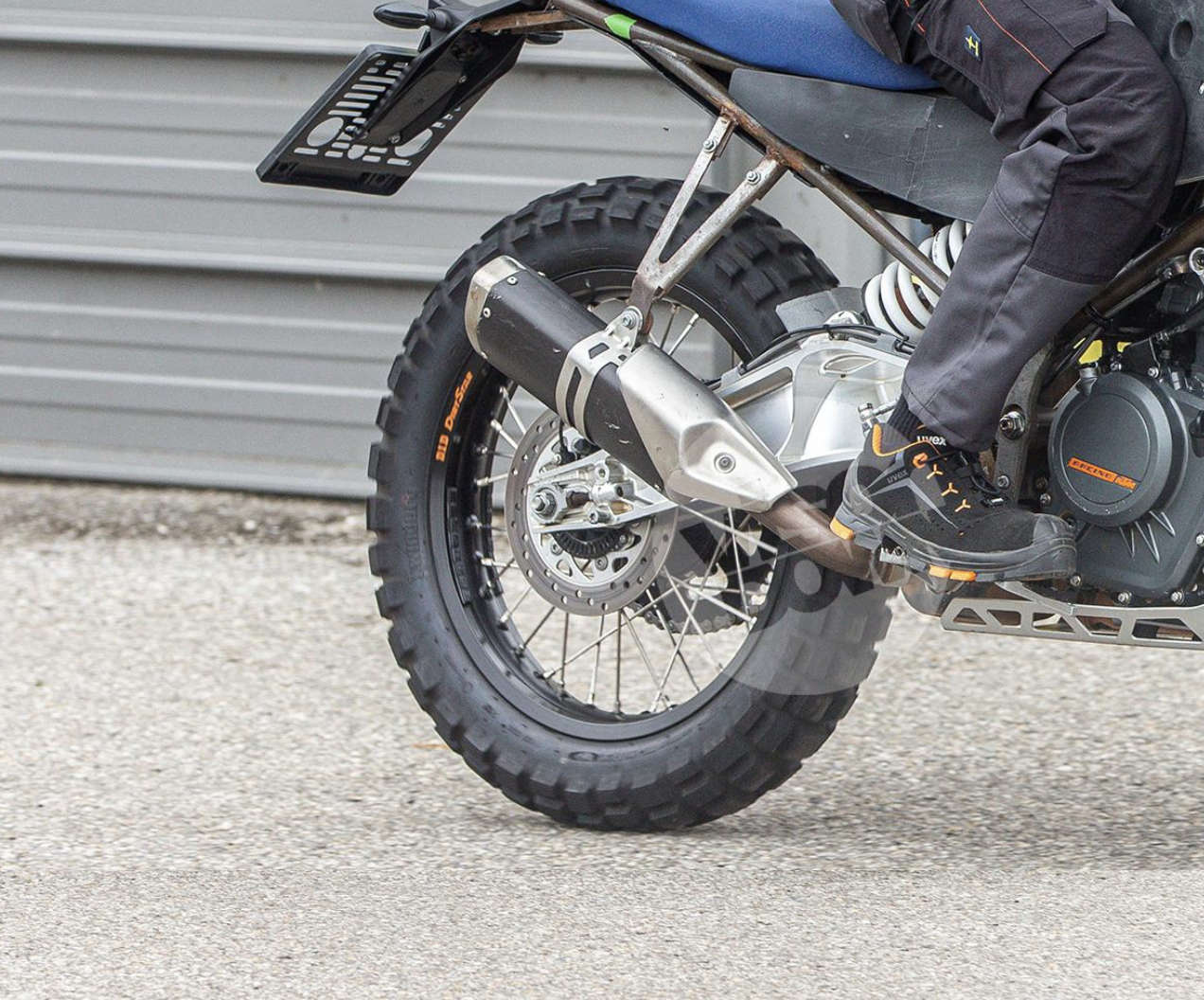 Le prime foto spia della nuovissima KTM 390 Enduro