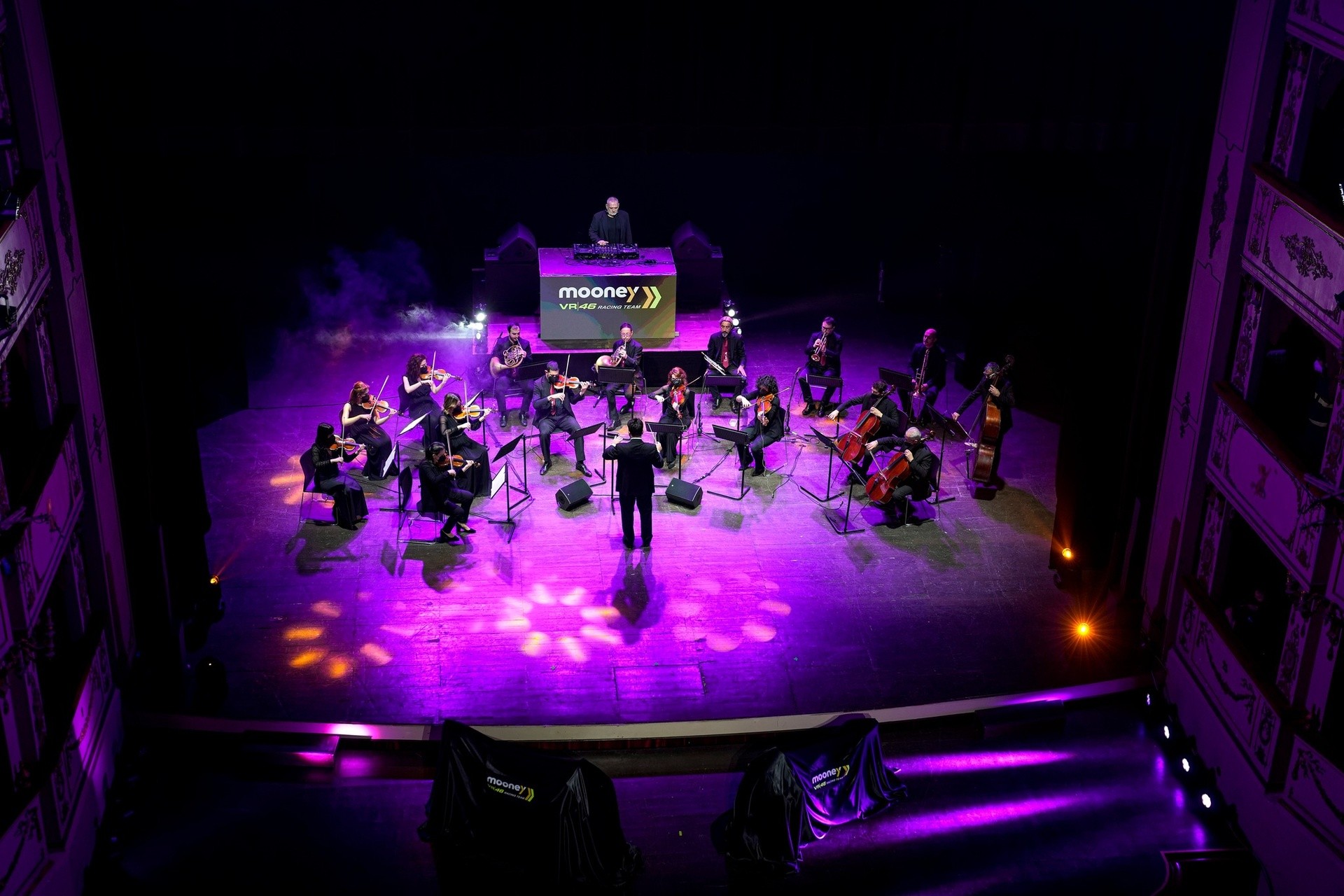 MotoGP, svelato il nuovo Mooney VR46 Racing Team