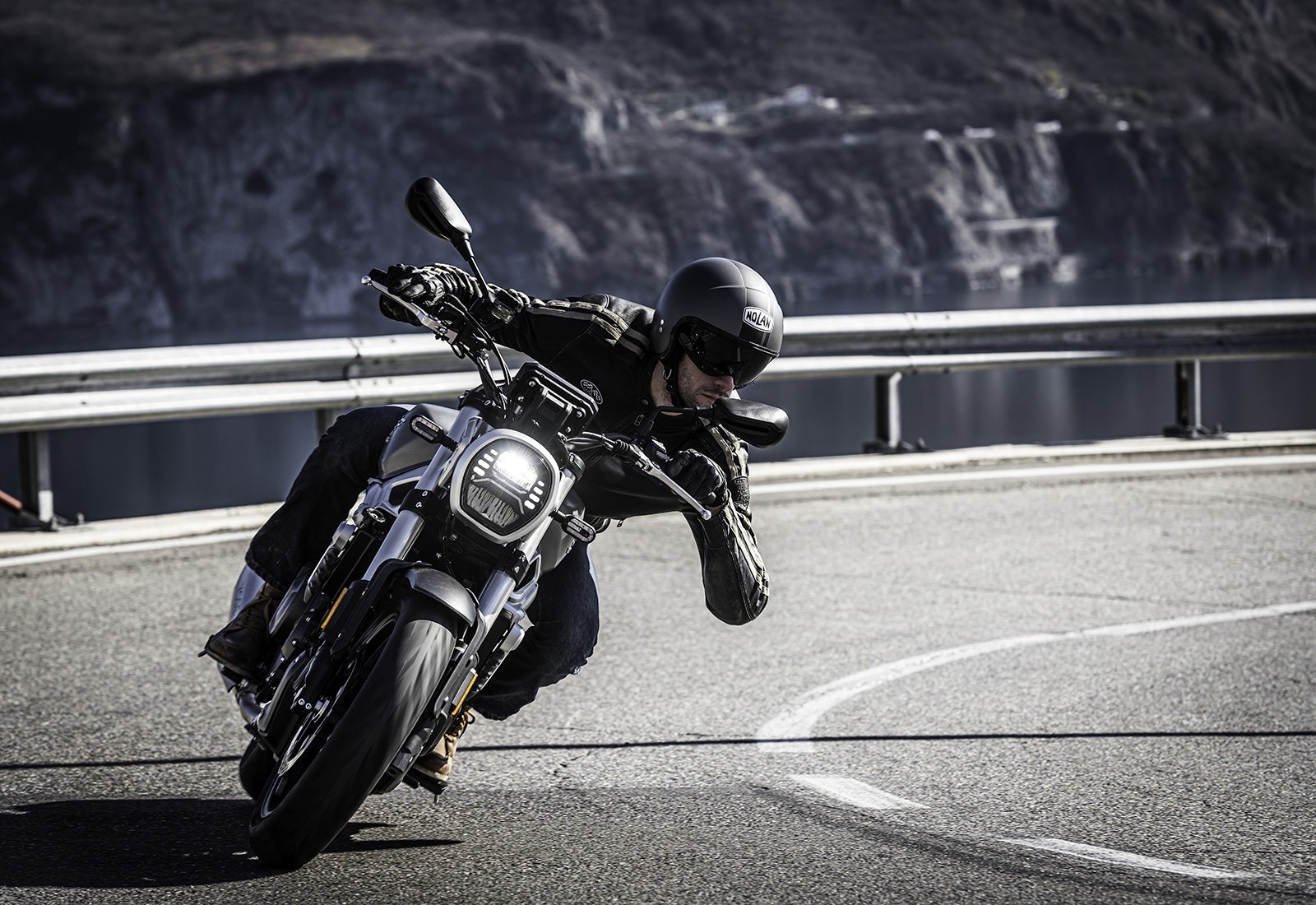 Voge Trofeo 500AC: le foto