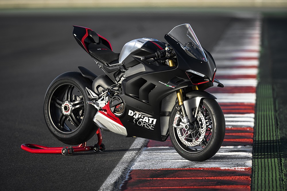 Ducati World Premiere 2022: svelata la nuova Panigale V4 SP2