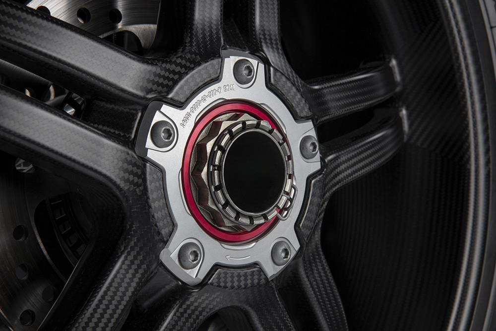 Ducati World Premiere 2022: svelata la nuova Panigale V4 SP2