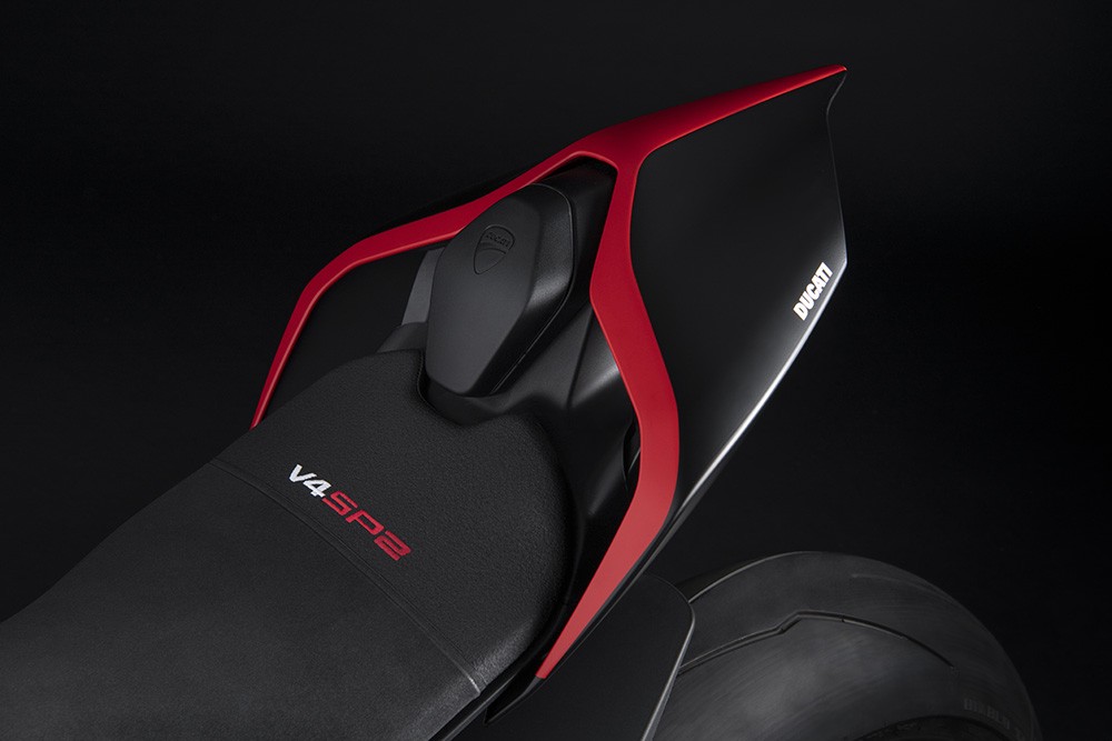 Ducati World Premiere 2022: svelata la nuova Panigale V4 SP2